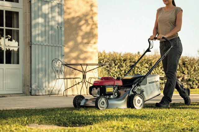 Honda hrg466pk izy discount push petrol lawnmower