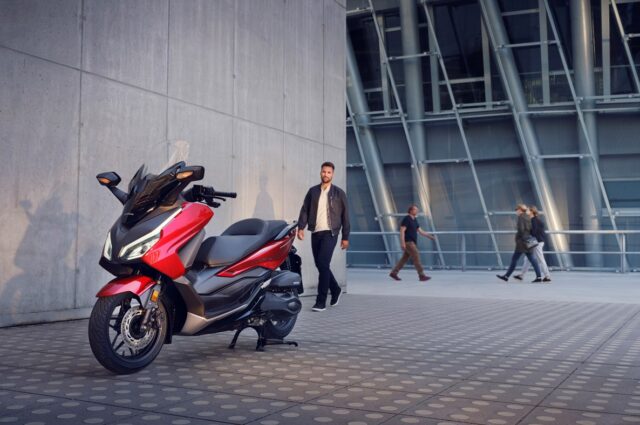 Honda - new colors for the ADV 350, Forza 125 and Forza 350 - Motorcycle  Sports